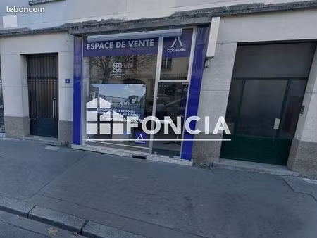 local commercial 27 m²