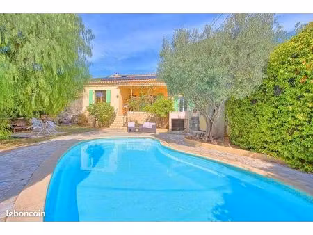 charmante maison familiale avec piscine  panneaux solaires et jardin - toulon