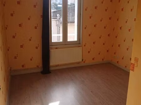 grand t3 de 74 m² + bureau – jardin  terrasse – idéal couple