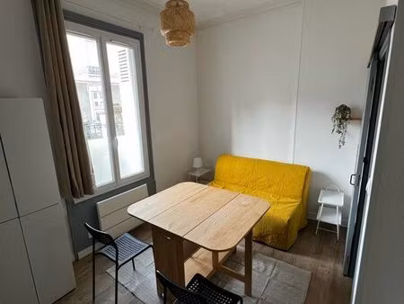 studio idéal étudiant – entièrement rénové – emplacement privilégié