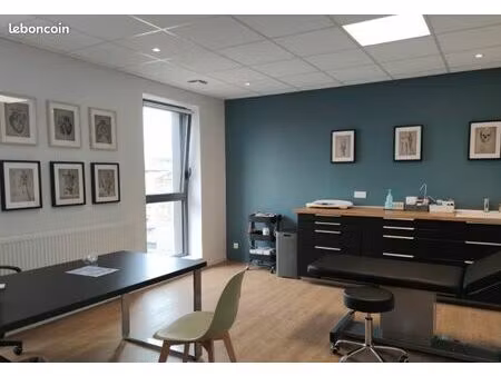 location – bureaux dans centre médical / paramédical