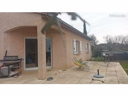 maison 90m2 sur terrain clos