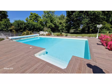 maison plain-pied 217 m2 - 5 chambres - piscine - parc 1 4 h