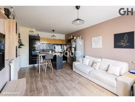 appartement 3 pièces 53 m²