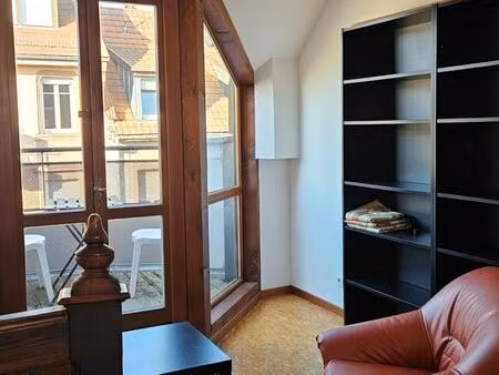 2p en duplex meuble avec balcon - proche hypercentre - à strasbourg