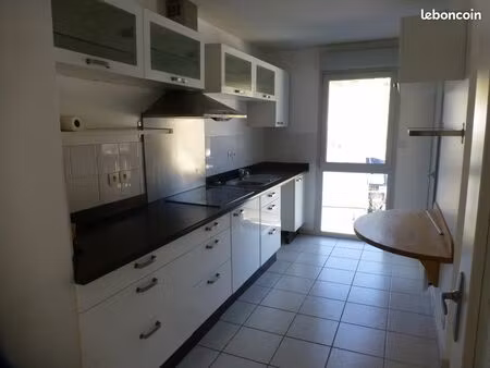 vend appt t3 (71.3 m2) villard de lans au calme  dans co-propriété recherchée