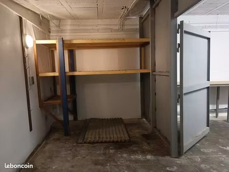 location 1 box de 8 5m²