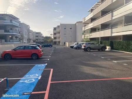 parking à louer - fleur d'esterel