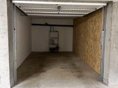 garage a louer