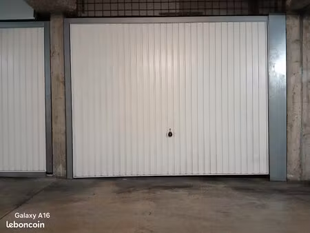 garage la visitation