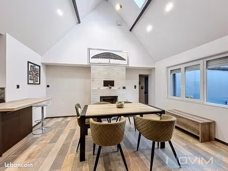 maison 6 pièces 95 m²