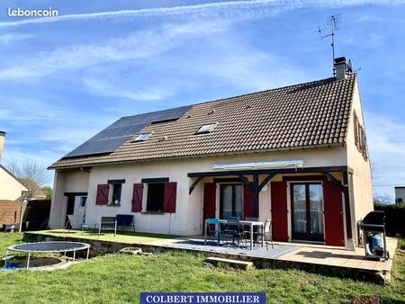 maison 7 pièces 151 m²