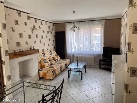 maison année 1960 de 82 m2 sur 178 m2 de terrain