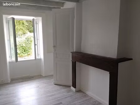 maison de village 3 pièces (57m2) avec terrain