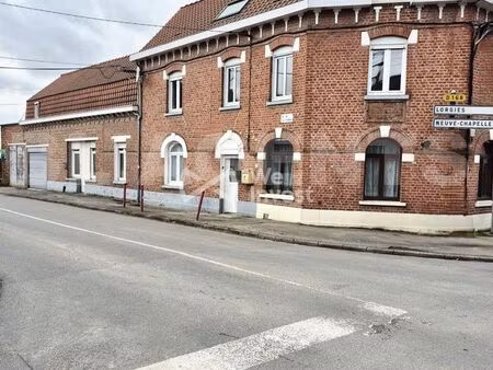 immeuble 207 m² lorgies