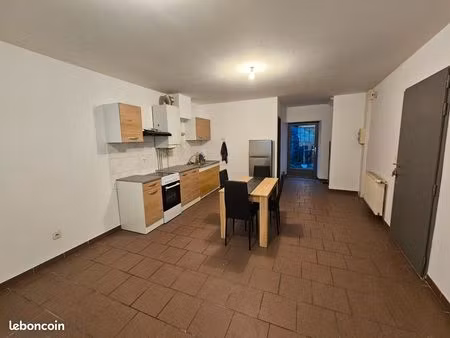 t2 meublé 40 m² avec terrasse – la voulte-sur-rhône