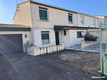 maison 100m2 sur terrain 3 faces de 468m2