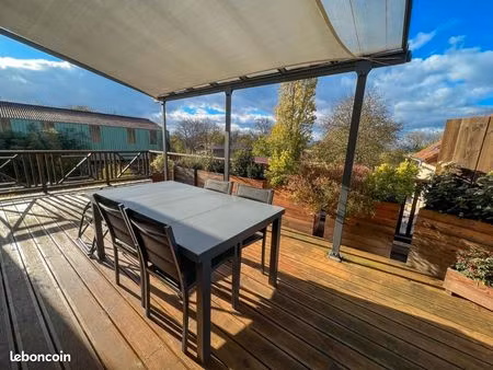 maison 130m2 (170m2 au sol) – atypique  grands espaces et vue nature