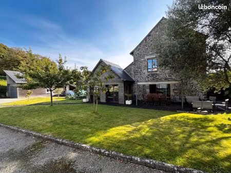 lecousse - maison en pierre de 181m²