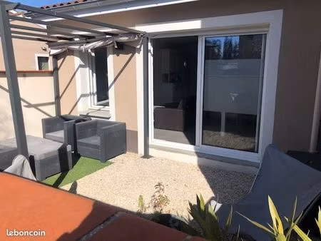 charmante maison de plain-pied avec terrasse - 52 m²