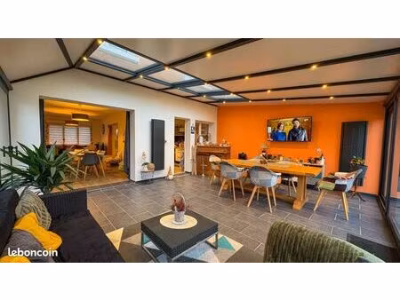 maison 5 pièces 111 m²