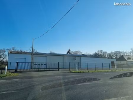 hangar / local d’activité de 1100 m² – terrain 4600 m² – axe angers cholet saumur