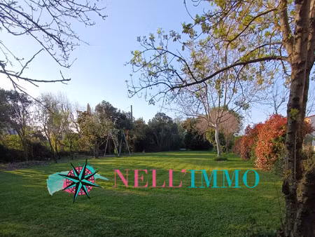 salon de provence: terrain a batir 920m2 viabilise permis ac