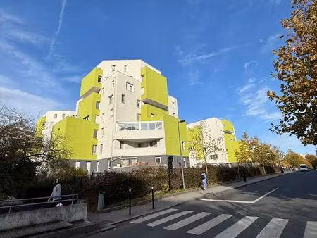 appartement de 96 m2 à evry courcouronnes 91000