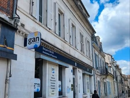 bureaux / local sur les quais 40m2