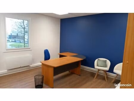 location bureau à vitre