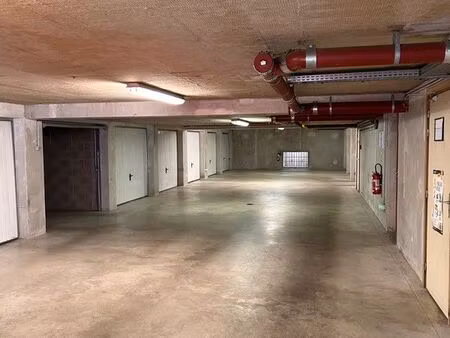 garage en sous-sol sécurisé 14m2