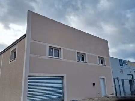 local professionnel zac de la salamane 34800 clermont l'herault