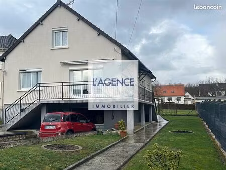 pavillon 6 pièces 150 m²