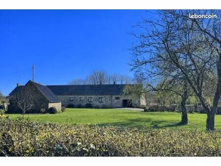 longère 5 pièces 140 m²