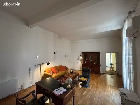 très beau cabinet pour profession libérale