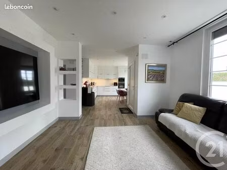 pavillon 5 pièces 107 m²