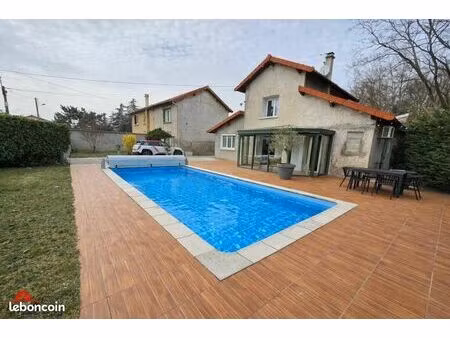 maison 5 pièces 140 m²