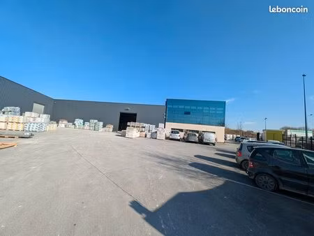 local d'activite 1803 m² ormes