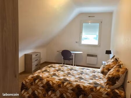 chambre 400 euros charges comprises