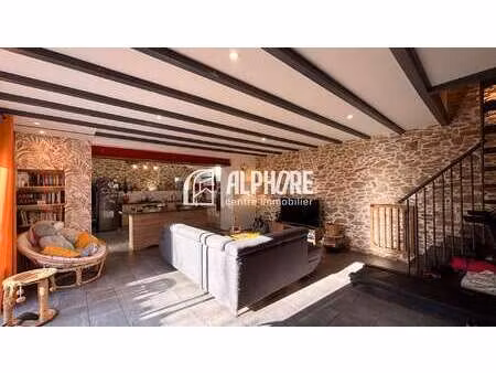 vente maison à nesmy (85310) : à vendre / 73m² nesmy