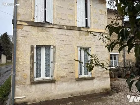 maison 8 pièces 160 m²