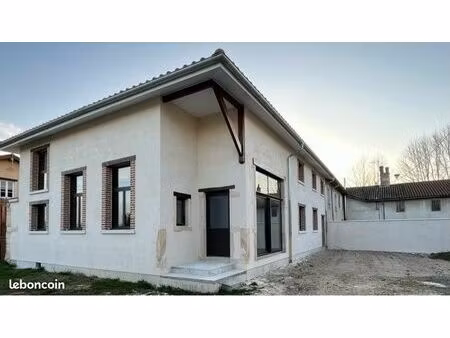 maison plateau de 198m² - hors d’eau hors d’air