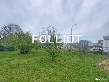 terrain 561 m² granville