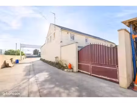 appartement 8 pièces 286 m²