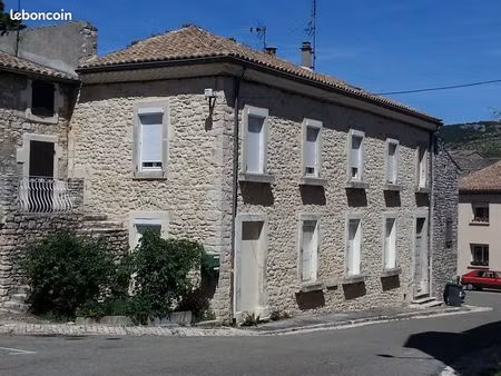 appartement meublé à saint remèze