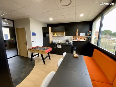 bureaux 166 m² fabregues