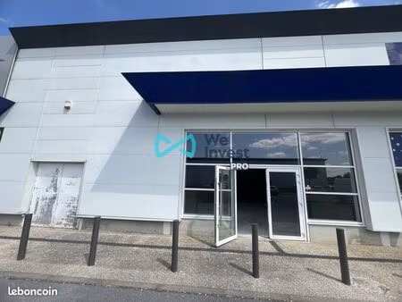 local commercial 400 m² reims
