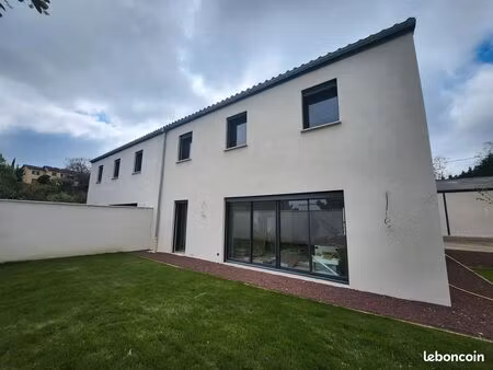 maison récente 125 m² avec jardin – cailloux-sur-fontaines