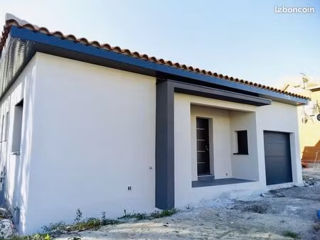 villa 4 pièces 90 m²