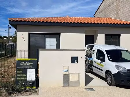 villa 3 pièces 80 m²